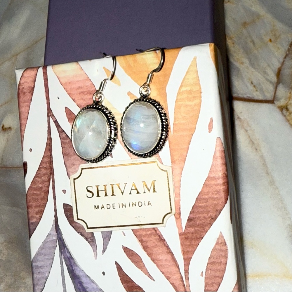 Shivam Sterling Silver Dangle‎ Earrings with Moonstone Gemstones Made in India